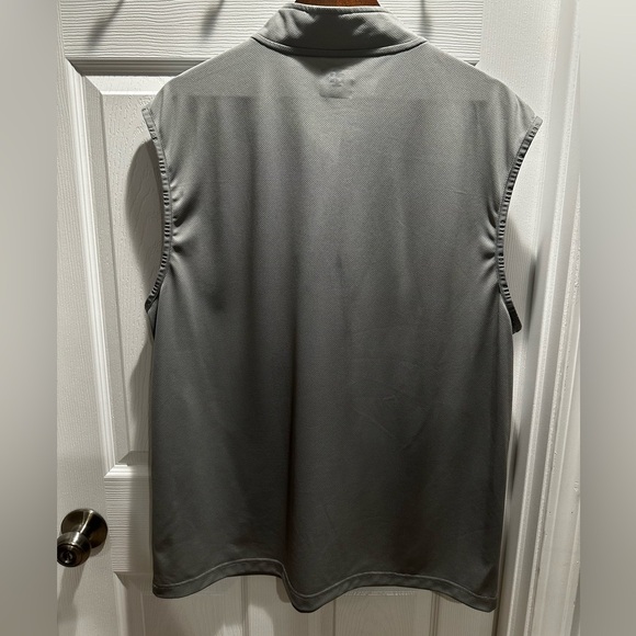 IZOD Golf Performance Quarter‑Zip — Gray (XL) - Picture 2 of 7